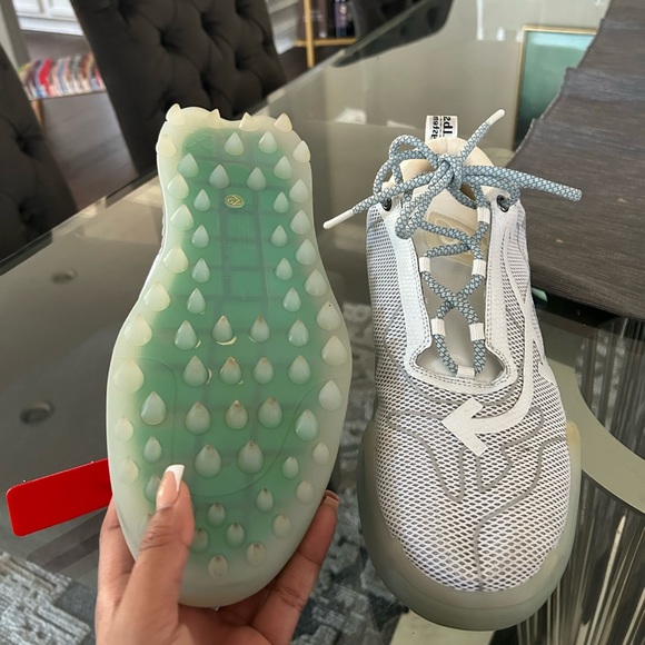 off-white sneakers - Picture 6 of 6